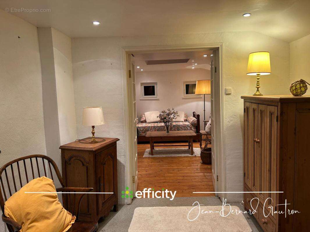 Maison à MAEL-PESTIVIEN