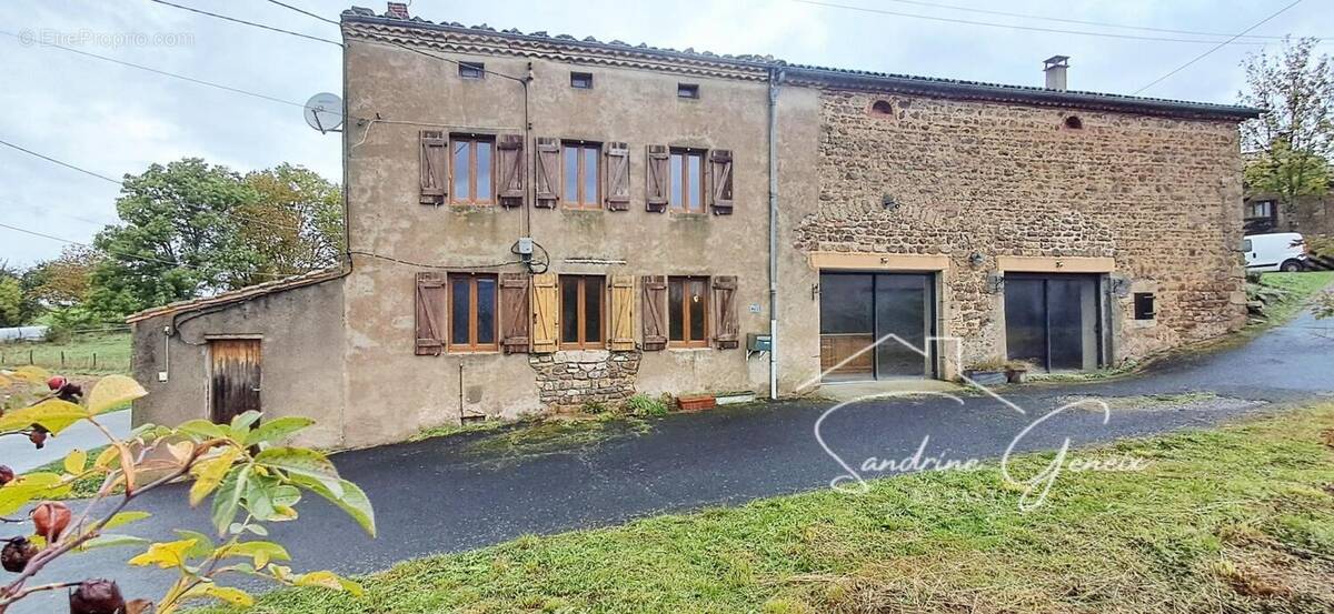Photo 1 - Maison à SAINT-GENES-LA-TOURETTE