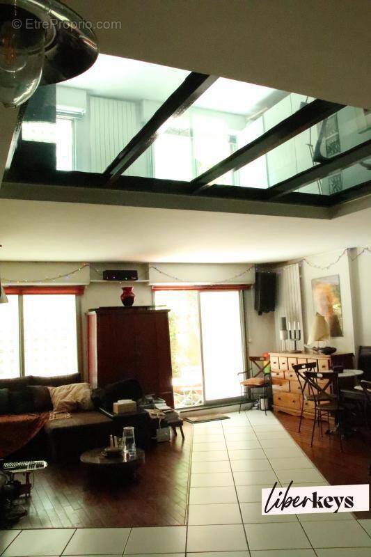 Appartement à PARIS-19E