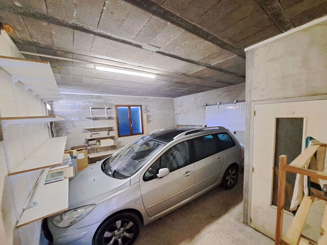Challans - Maison Challans 4 pièces137 m2 - garage - terrain de 588m² - photo 10