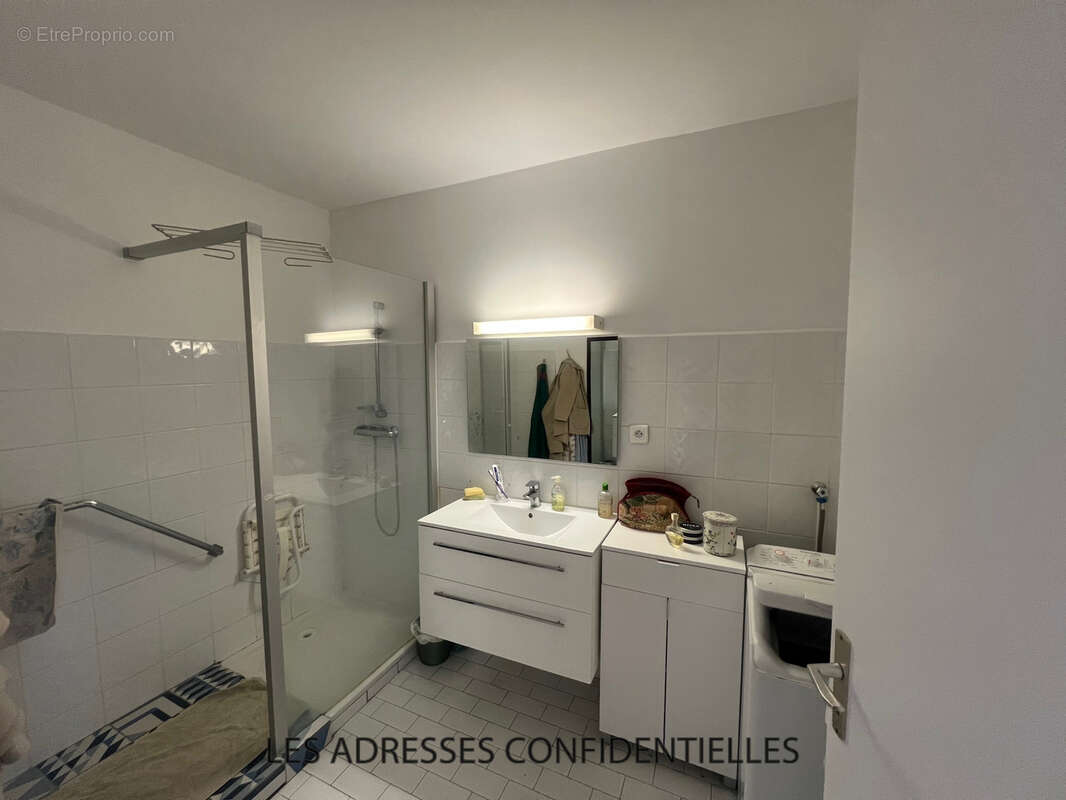 Lyon 6ème -  secteur saint pothin - residence seniors  - t2 - balcon. - photo 7