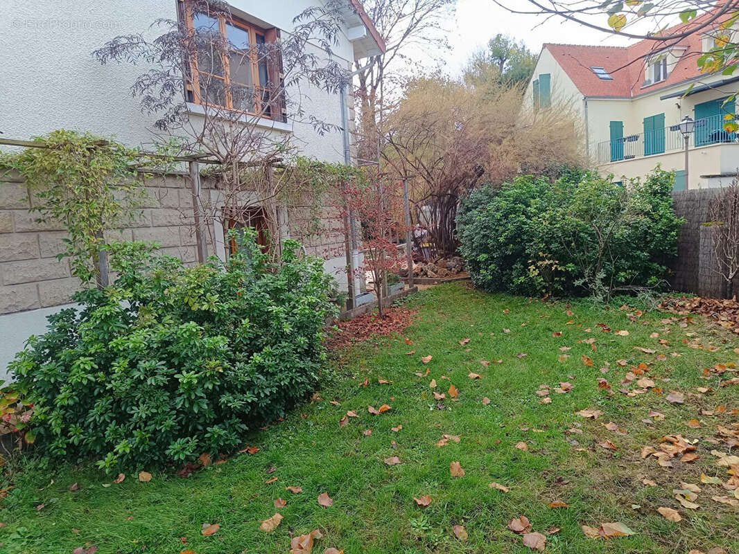 Maison à LOUVECIENNES