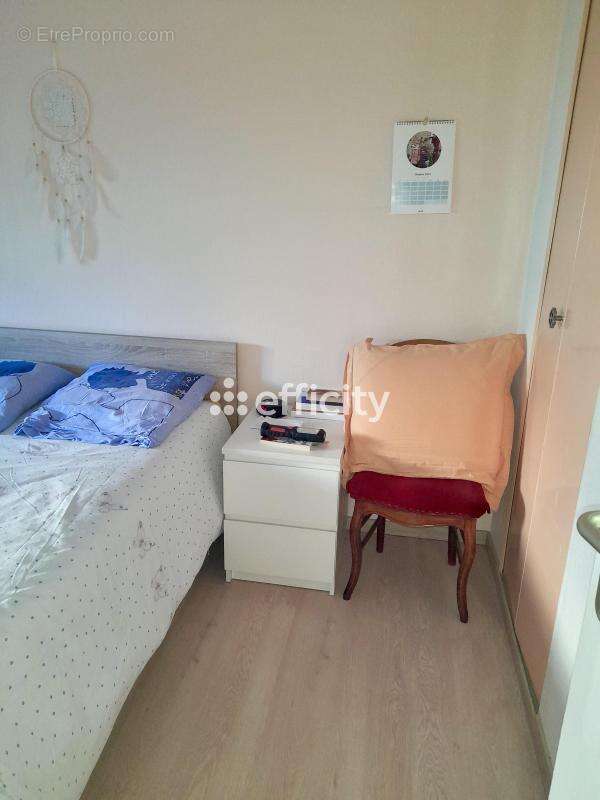 Maison à OZOIR-LA-FERRIERE