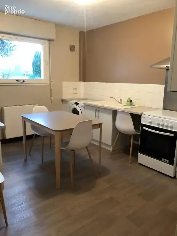 Appartement T4 Chateau Gontier - photo 1