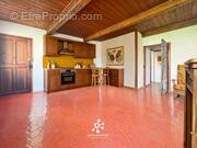 Appartement à ENTREVAUX