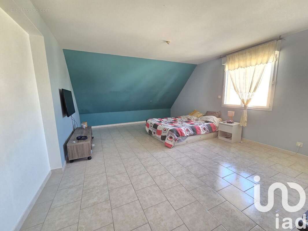 Photo 7 - Maison à ROMILLY-SUR-SEINE