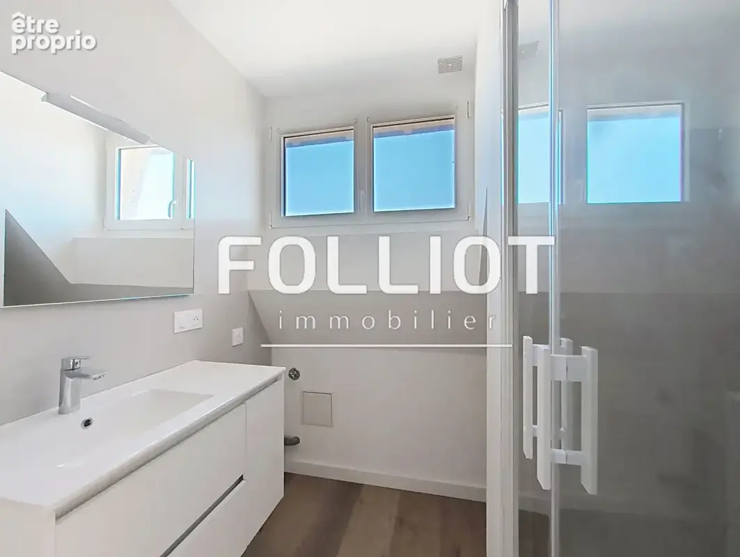 À VENDRE - Appartement à Saint-Pair-sur-Mer - photo 8