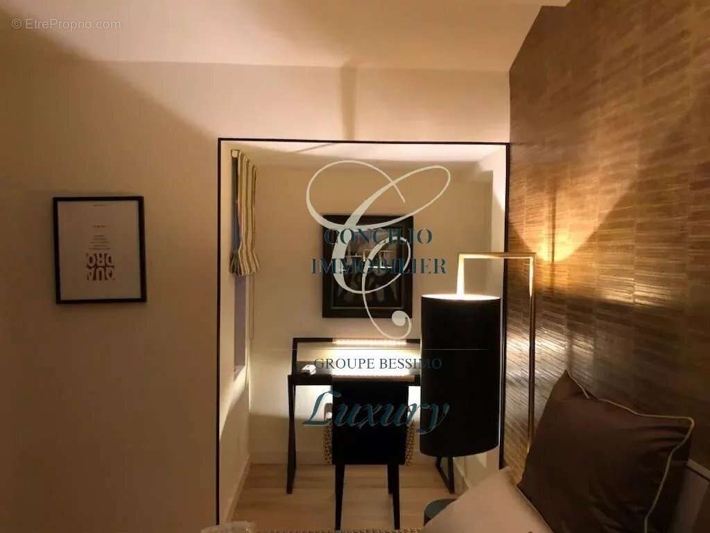 Appartement à SAINT-TROPEZ