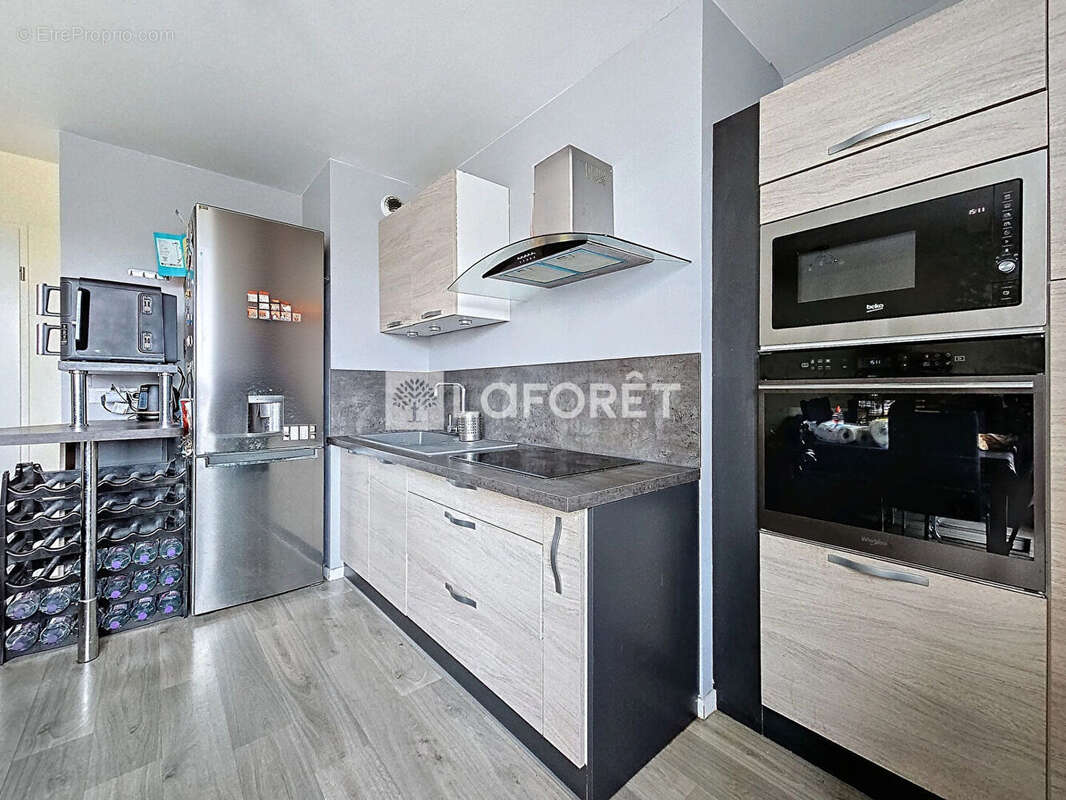 Appartement à MOISSY-CRAMAYEL