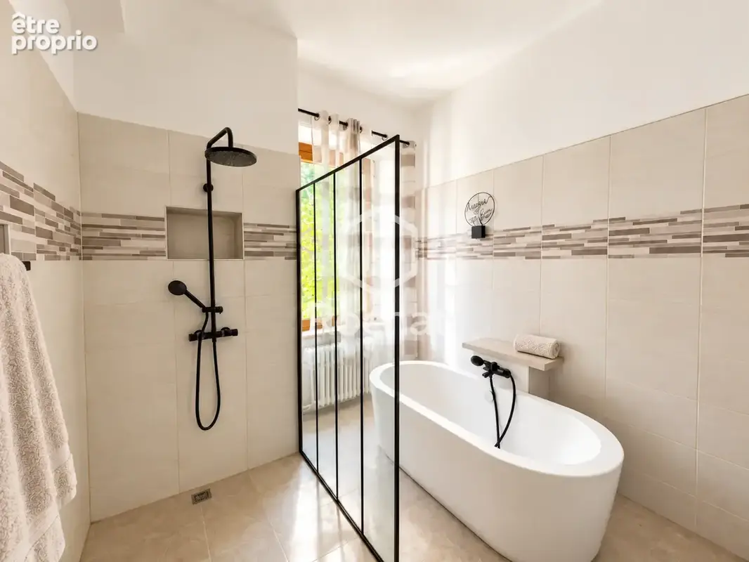 Maison 151 m2   Condamine - photo 10