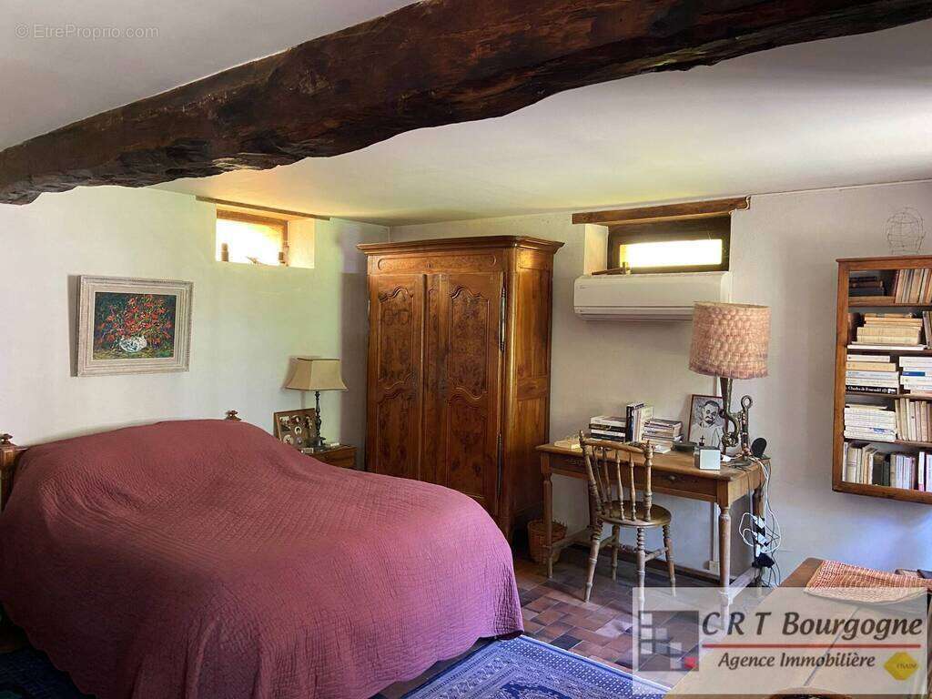 Maison à SAINT-MAURICE-LE-VIEIL