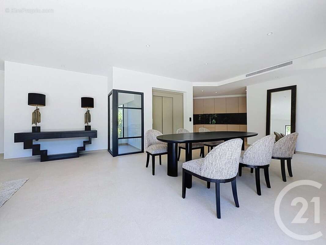 Maison 162 m² à Mougins  - photo 6