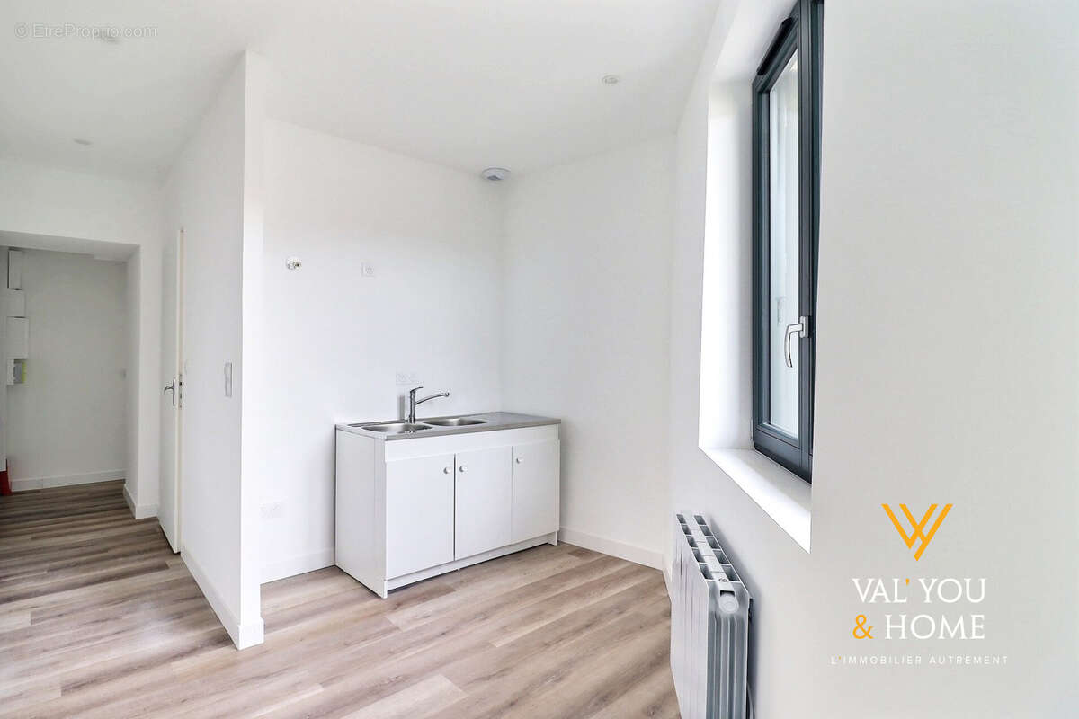 Local Professionnel/Investisseur/Primo-accédant Studio de 16,6 m2 - photo 2