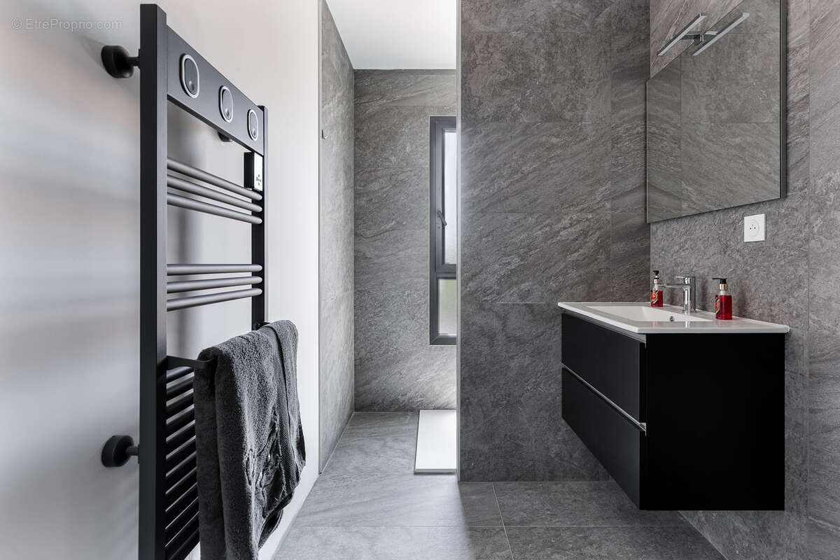 Maison T5 de 170m2 - photo 8