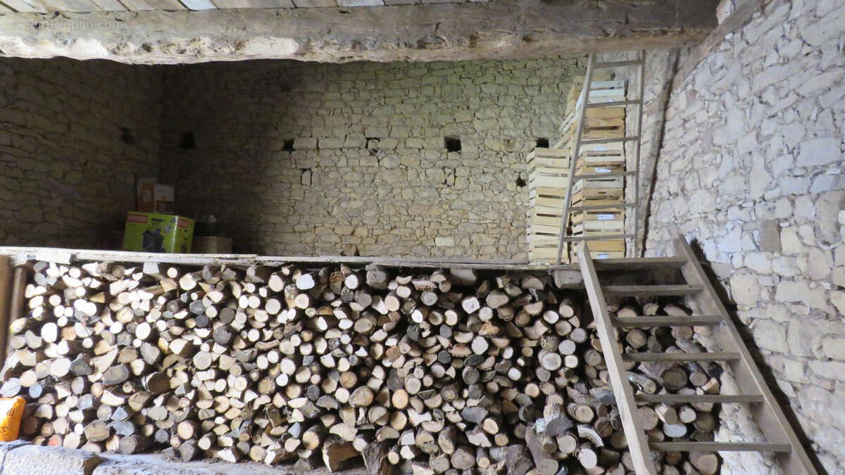 Maison à CORGNAC-SUR-L'ISLE