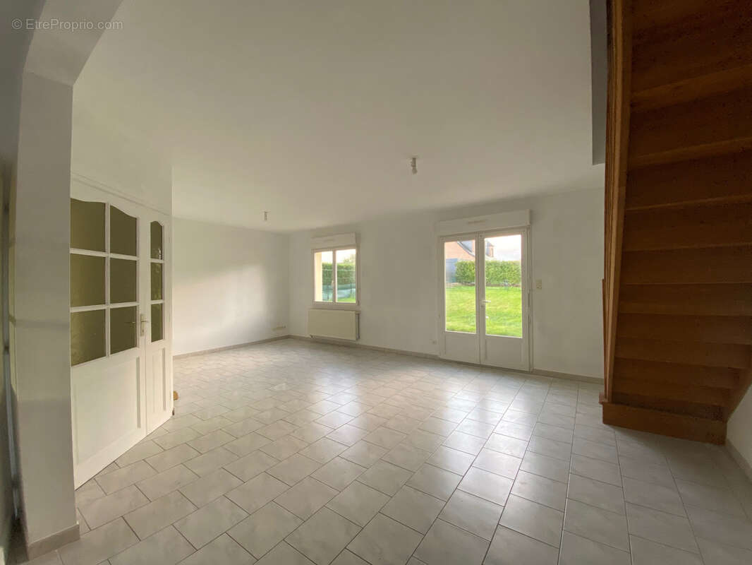 Maison à AVESNES-LE-COMTE