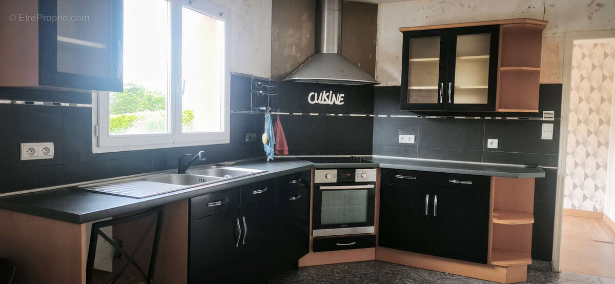 Maison familiale de plain-pied en cours de rénovation - photo 5