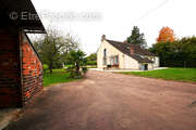 Maison à CHEVRY-SOUS-LE-BIGNON