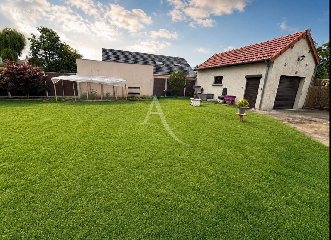 A vendre - fourchambault - maison de plain-pied  -garage - terrain - photo 2