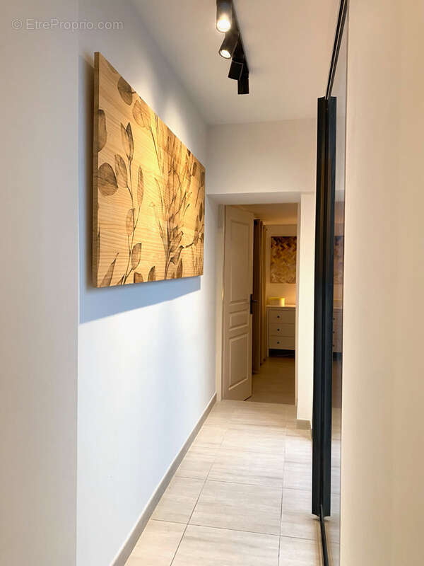 Appartement à L'ISLE-SUR-LA-SORGUE