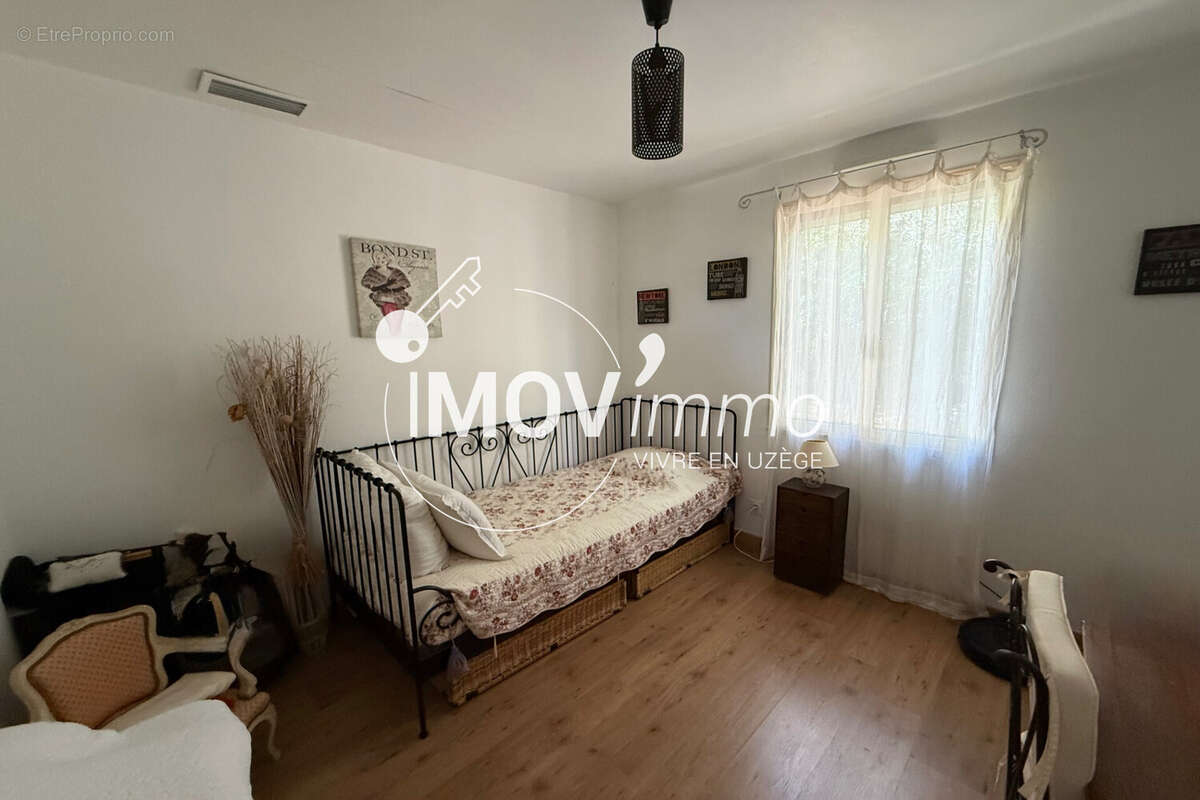 Maison à SAINT-QUENTIN-LA-POTERIE