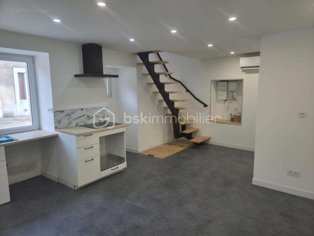 Maison à VILLARD-BONNOT