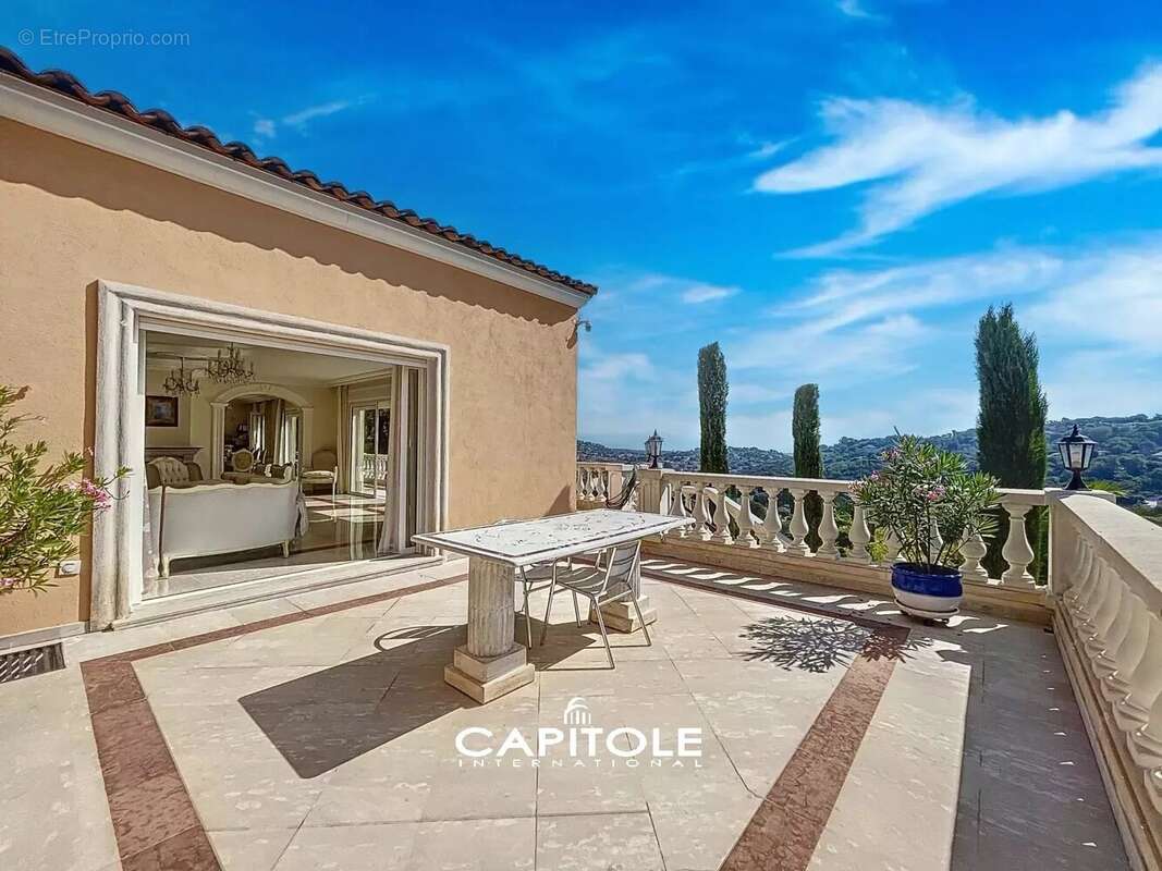 Maison à CANNES