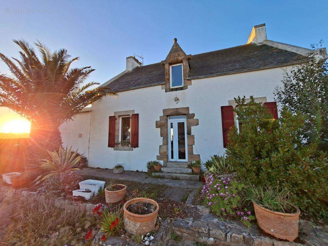 Maison à PLOUEZOC'H