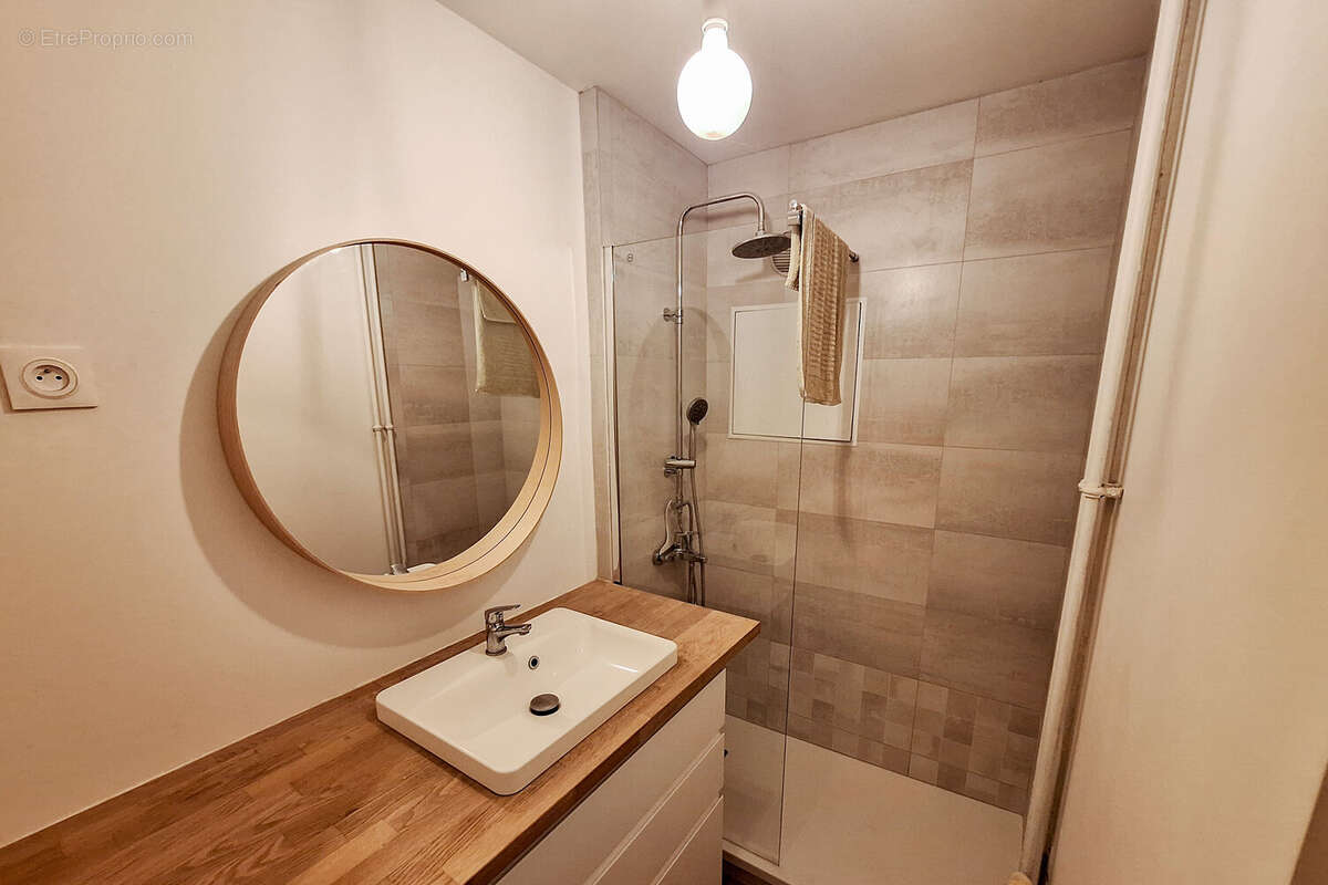 Photo 4 - Appartement à PARIS-19E