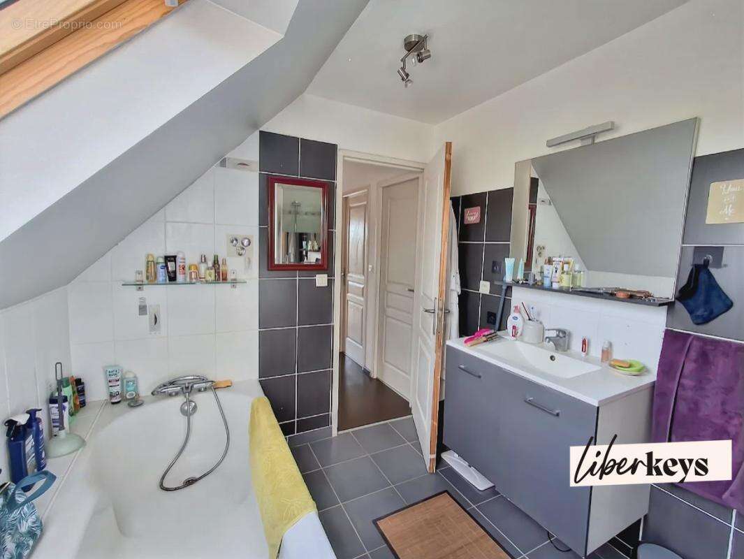 Maison à TREFFIAGAT