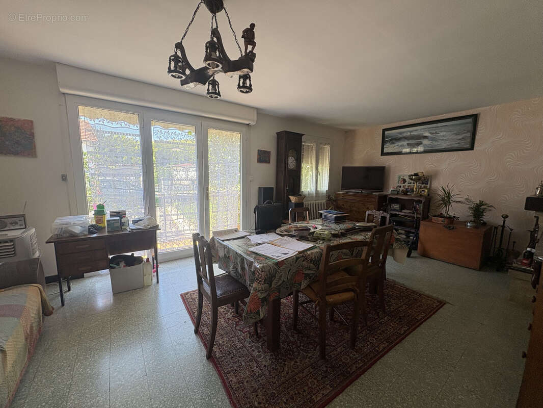 Maison à SAINT-MARTIN-DU-TERTRE