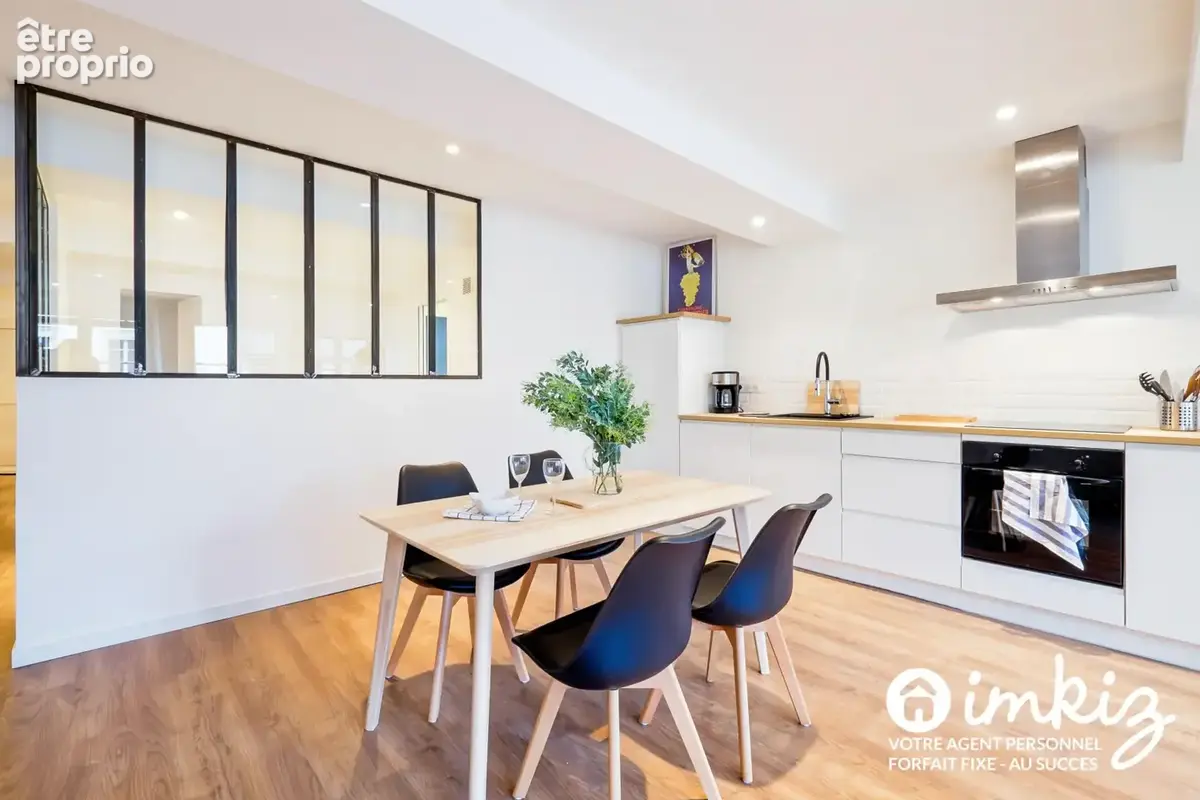 T2 62m² entièrement rénové au cœur du Vieux Lyon - photo 4