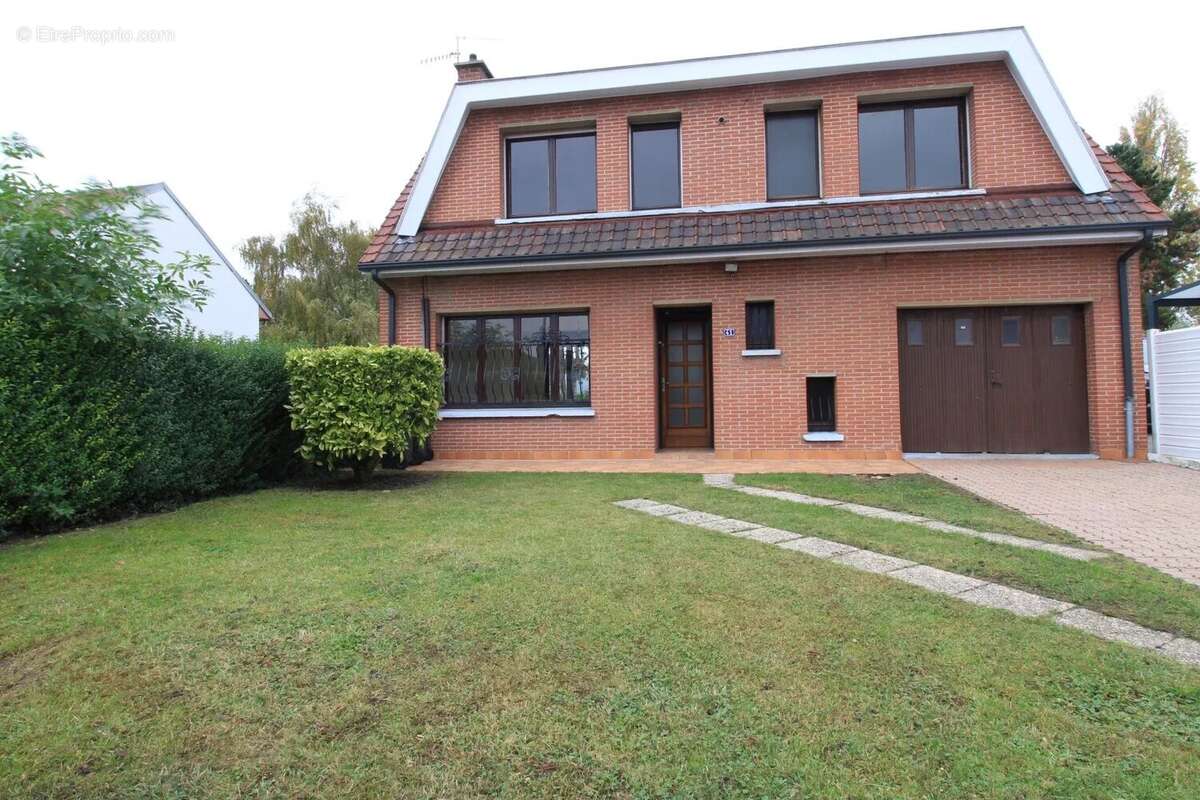 Maison à BILLY-MONTIGNY