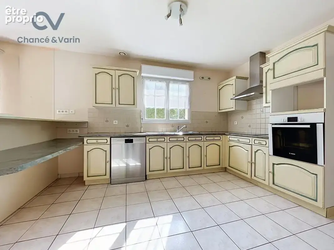Maison 7 pièces 152 m² à vendre à Lisieux (14100) - photo 6
