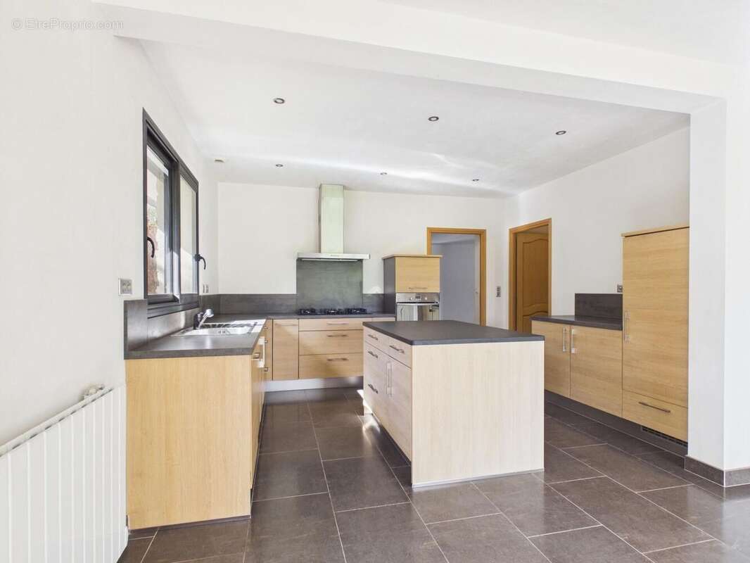Maison 189 m² à Lannion  - photo 6