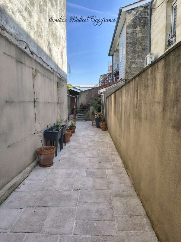 Bordeaux Bacalan - Appartement avec cour, bureau indépendant et faibles charges - photo 12