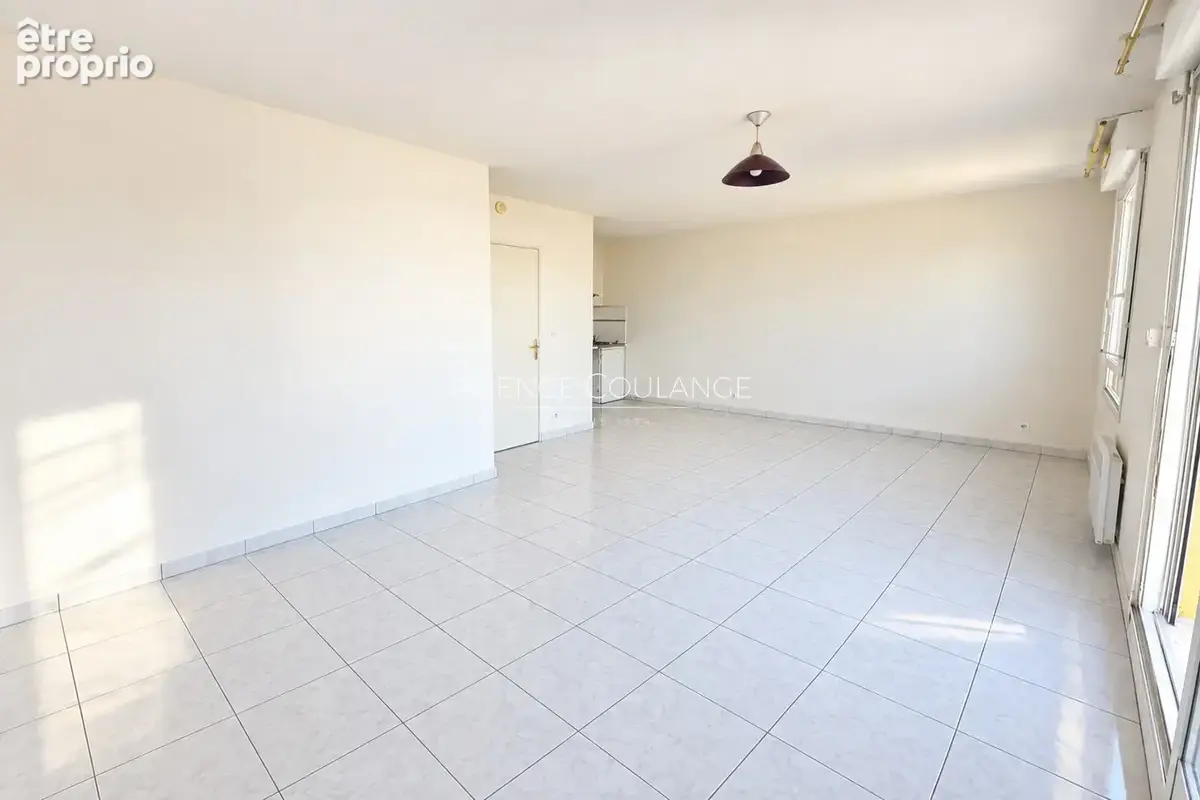 Appartement 1 pièce 30 m² à vendre à La Ciotat (13600) - photo 3
