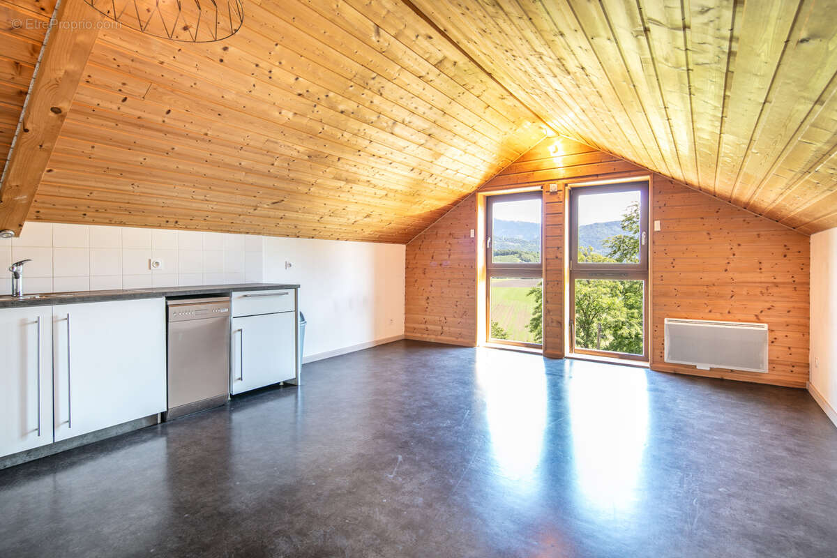 Appartement à MONTMELIAN