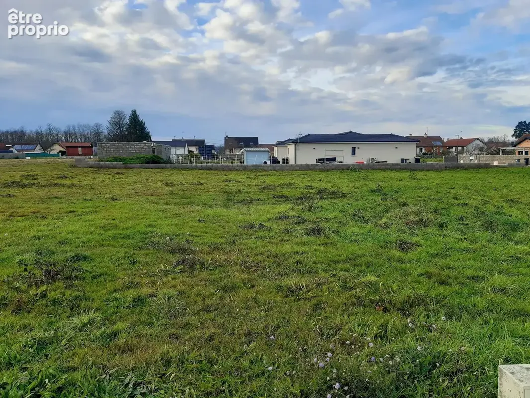 Terrain à bâtir de 1865 m² à DIGOIN (71) - photo 5