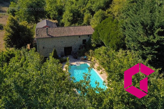 Maison à OLLIERGUES