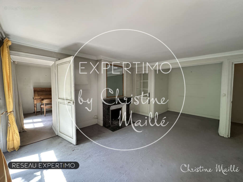 Appartement ancien Versailles Notre-Dame - photo 5