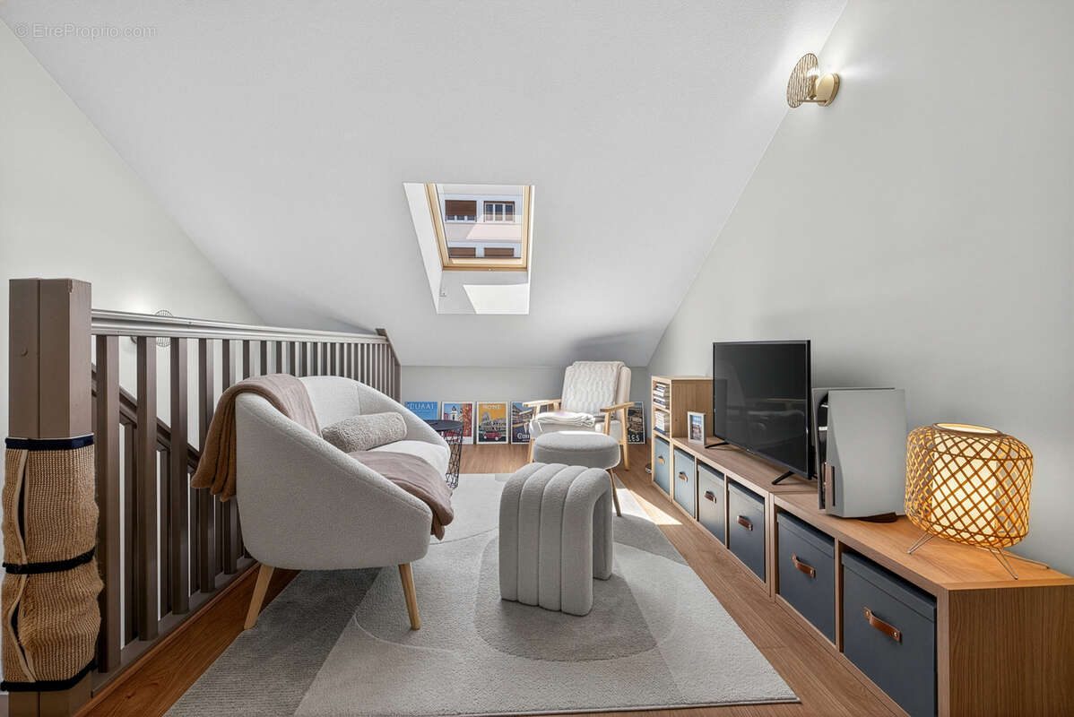 Appartement à AIX-LES-BAINS
