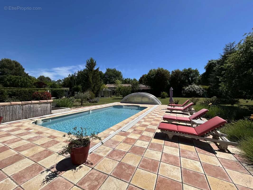 Maison à JOUQUES