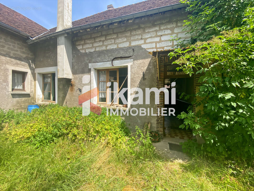 Maison 5 pièces de 125 m2 à Villeneuve l'Archevêque 89190 - photo 13