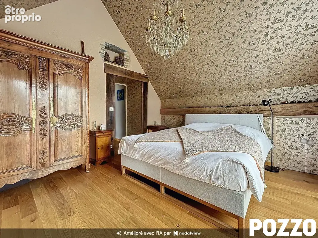 A VENDRE- Elégante demeure de standing , jardin, dépendance, garage, 5 km de la plage. - photo 6