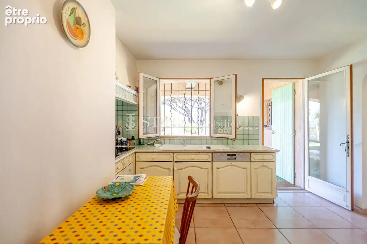 Maison 170 m² à Sainte-Maxime  - photo 5