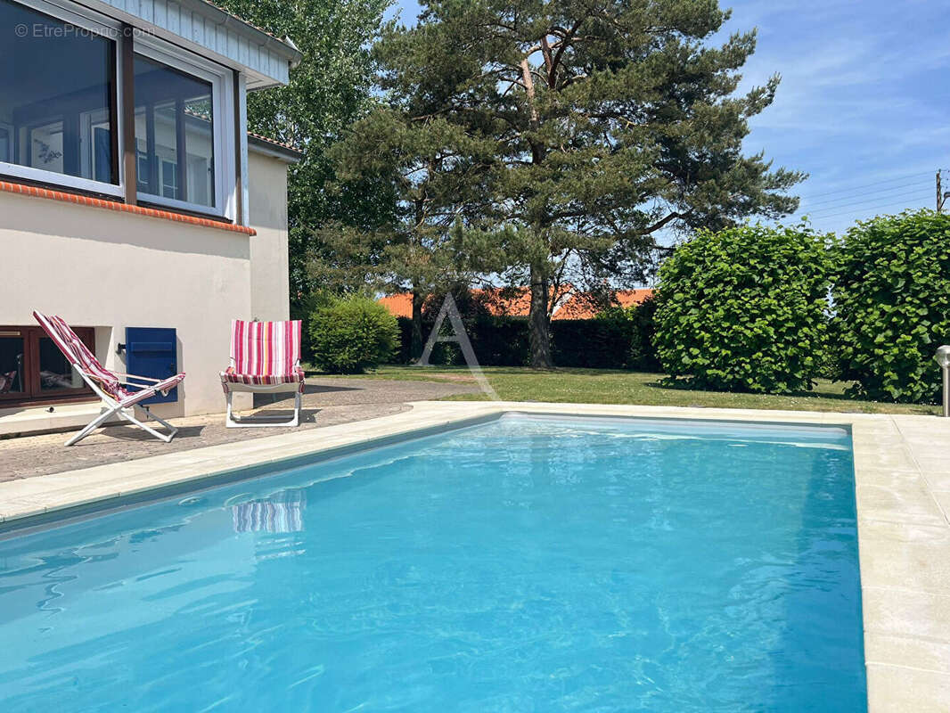 Maison à LA JUMELLIERE