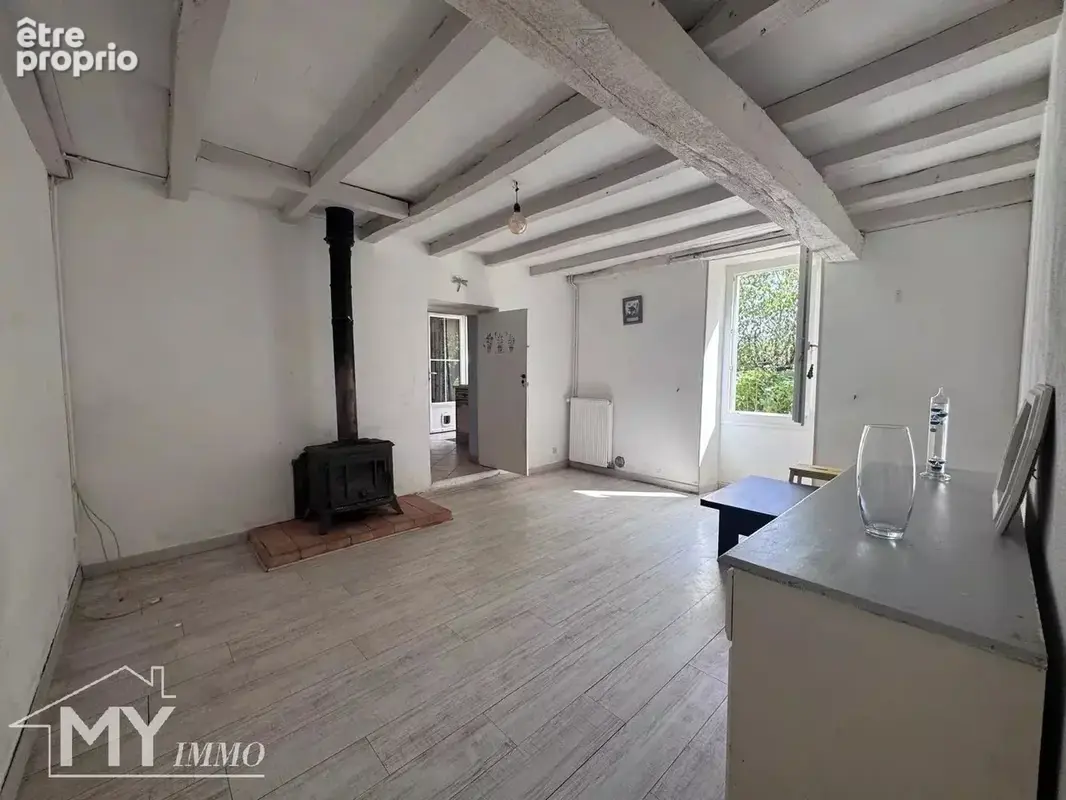 SAINT MÉARD DE GURÇON – Maison en pierre avec grange - photo 5