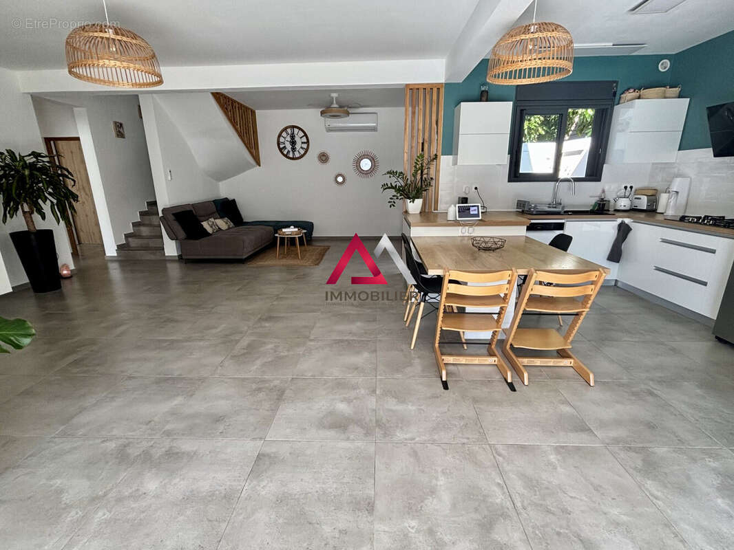 Maison à SAINT-PIERRE