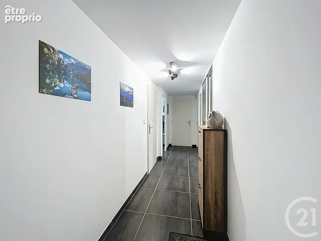Appartement 3 pièces 64 m² à vendre à Chevigny-Saint-Sauveur (21800) - photo 2